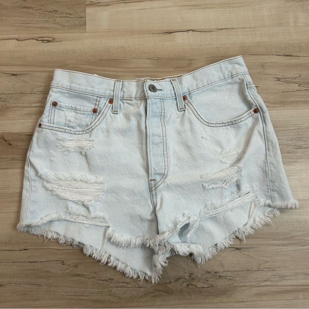 Levi’s 501 Original Shorts High Rise Women’s Size 31 Denim Light Wash